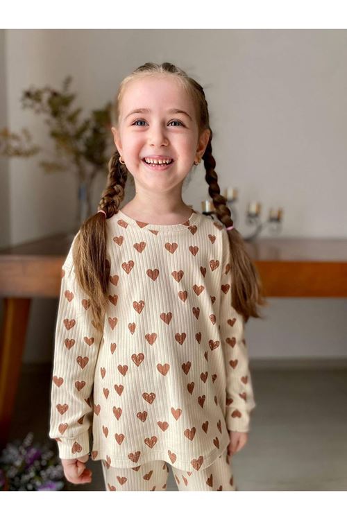 İSOB Bej Kalp Desenli Fitilli Kumaş %100 Pamuk Kız Çocuk Pijama Takımı 3-8 Yaş 31218-B